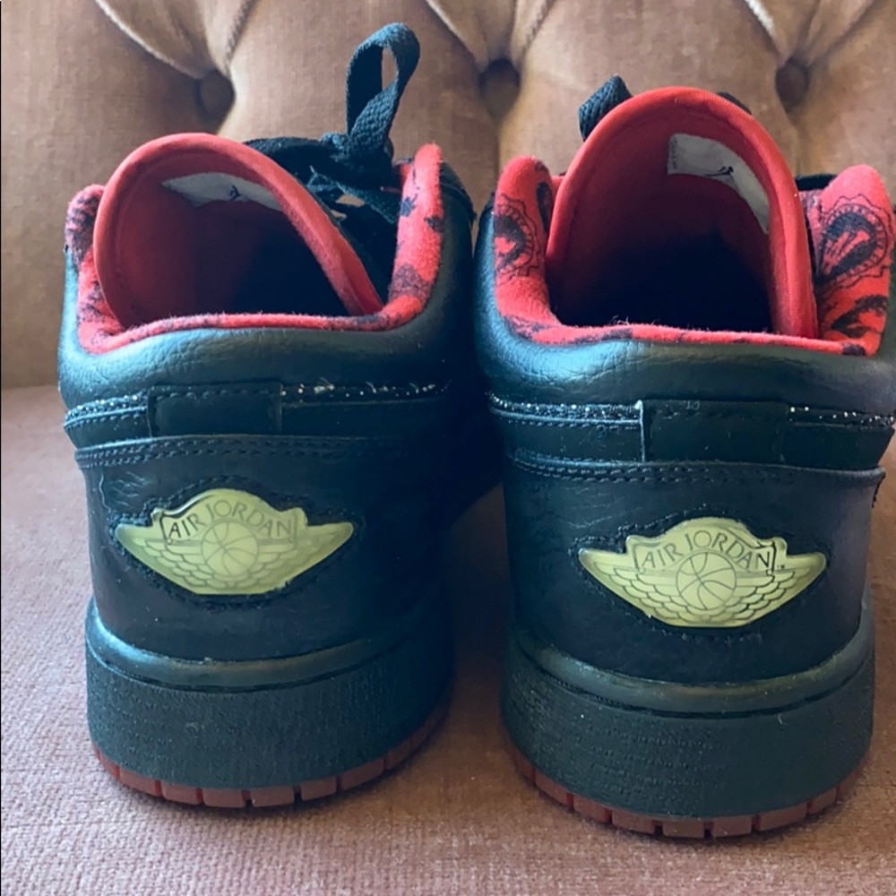 Air Jordan 1 Retro Low - Picture 4 of 7